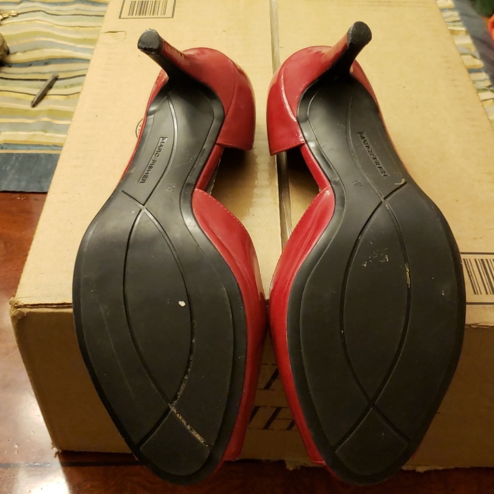 Red shoes - Picture 5 of 5